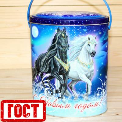 Сладкий новогодний подарок по ГОСТу в жестяной упаковке в Северном